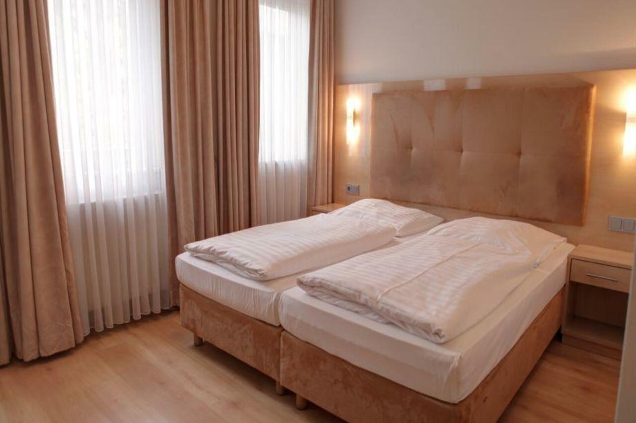 Hotel Am Kurfuerstenplatz - Messe Frankfurt nad Menem Zewnętrze zdjęcie
