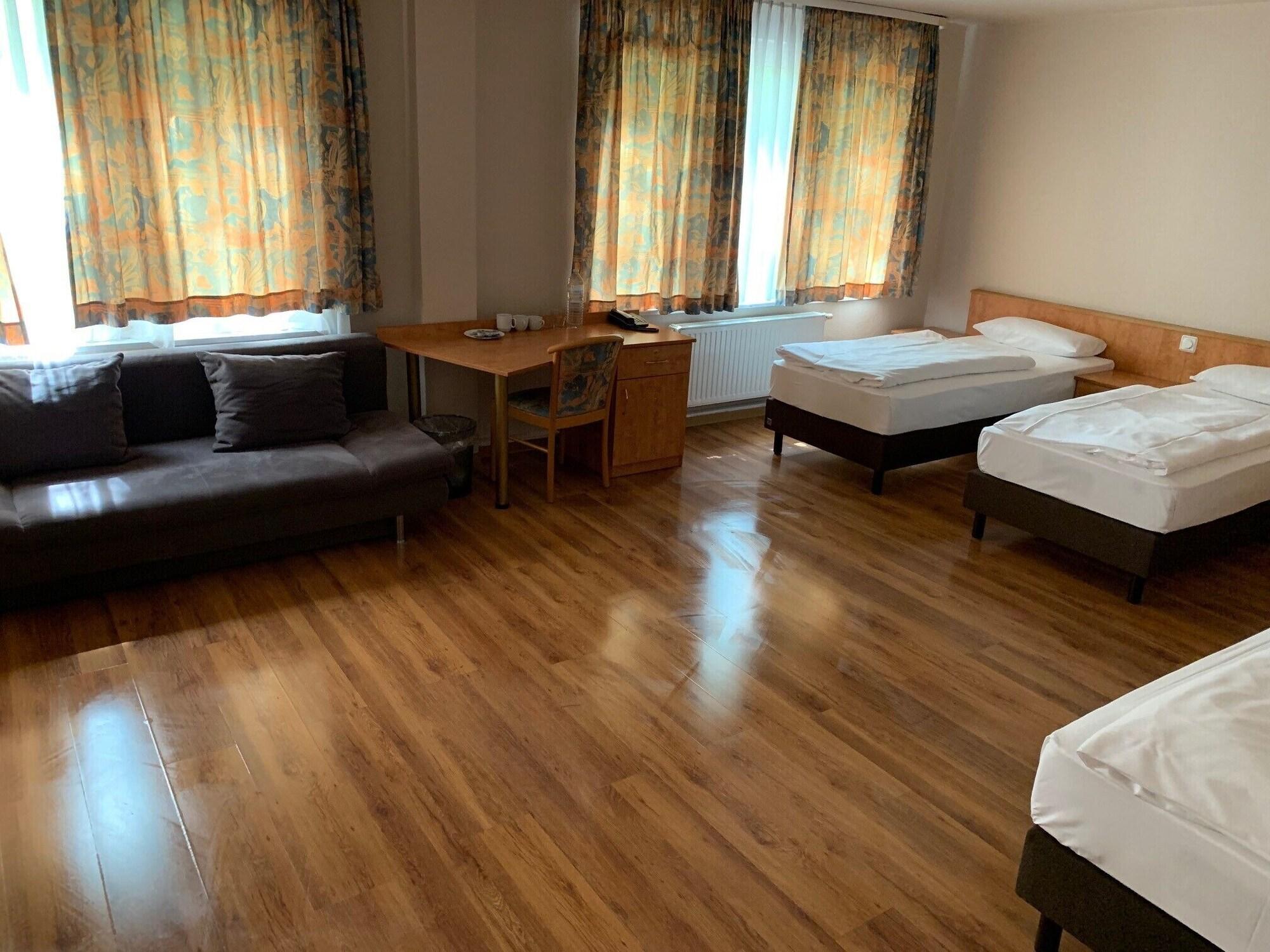 Hotel Am Kurfuerstenplatz - Messe Frankfurt nad Menem Zewnętrze zdjęcie